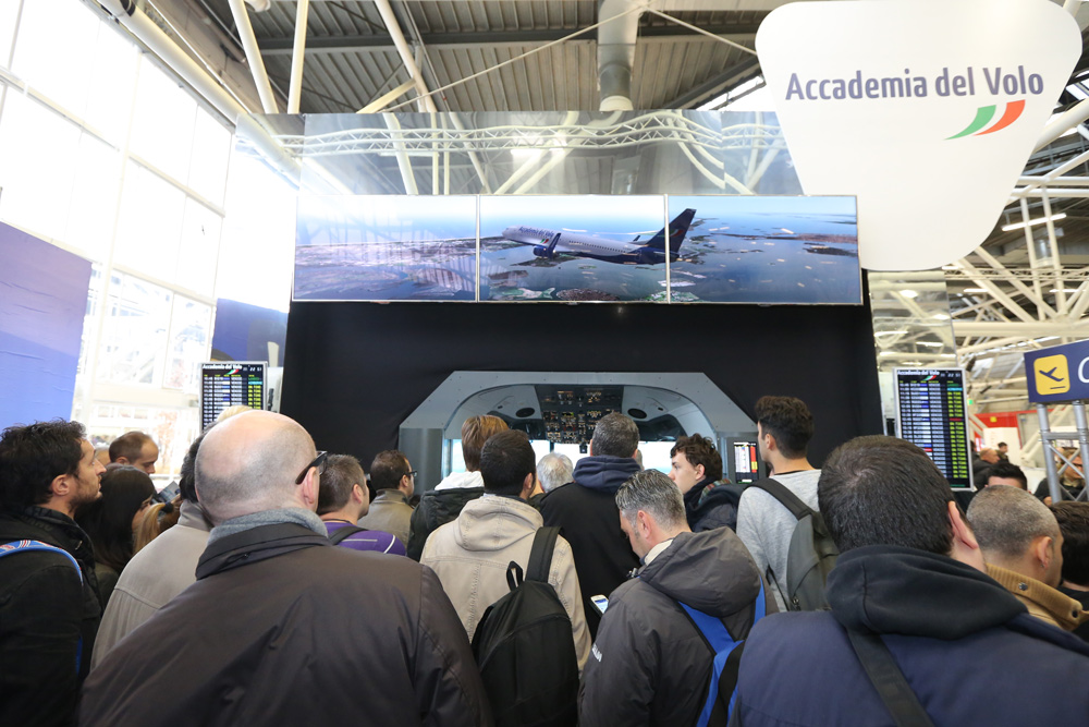 FSC news motorshow B737NG simulator guests